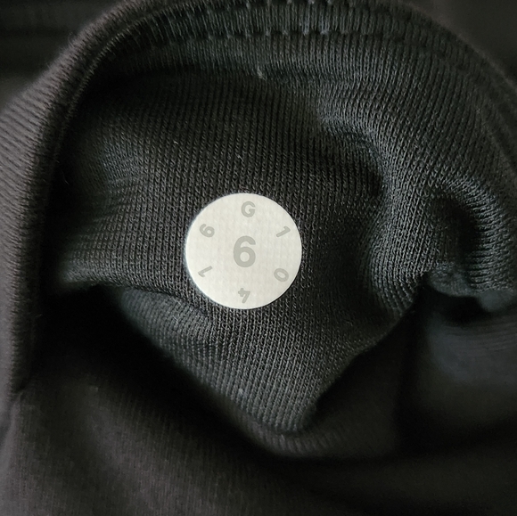 Lululemon Short - Picture 5 of 6